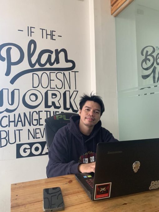 370327841_884904753355466_424303906999162297_n